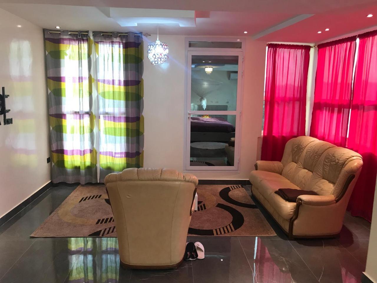 ダカールCasa Di Cloeアパートメント エクステリア 写真